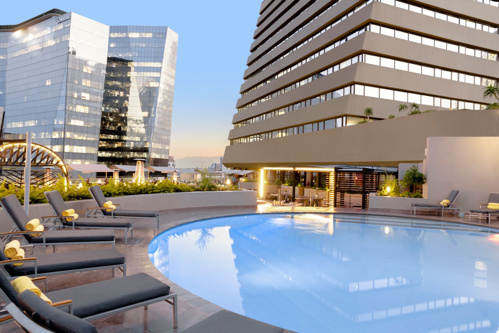 hotel-img