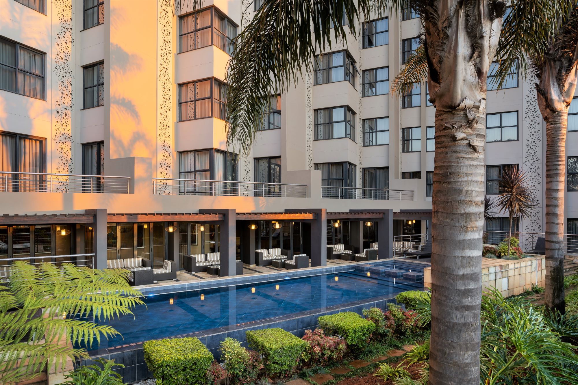 hotel-img